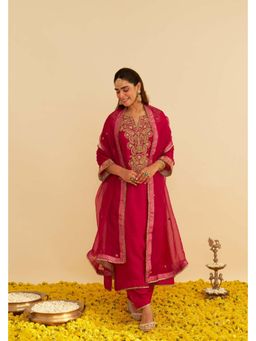 Sheetal Batra - Hiba - Hot pink Long Embroidered Kurta With Salwar And Dupatta