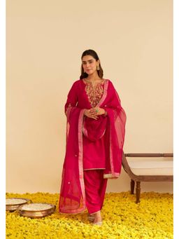 Sheetal Batra - Marwa - Hot pink Short Embroidered Chauga Kurta With Salwar And Dupatta