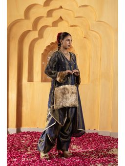 MONK & MEI - Naveli Women Blue Silk Embroidered Kurta With Salwar And Dupatta