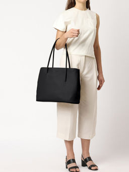 Behno New York - Meena Tote Milled Black