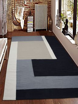 Saral Home - Cotton Handloom Rugs-140 x 200 cm, Black