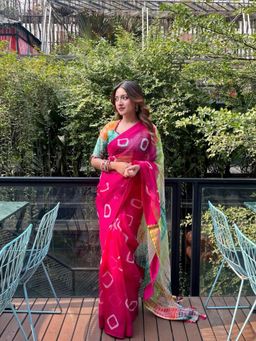 AMRUTKALA SAREES - Pink Designer Linen Printed Saree and Unstitched Blouse Piece