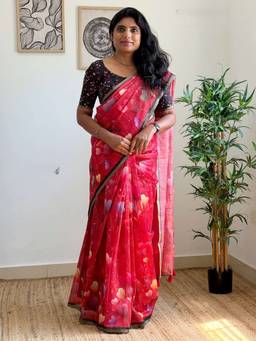 AMRUTKALA SAREES - Pink Designer Linen Printed Saree and Unstitched Blouse Piece