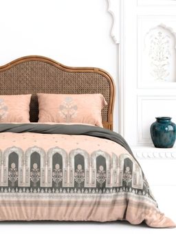 the White Moss - Peach Mughal Garden Pure Cotton 170TC Bedsheet with 2 Pillow Covers (King)