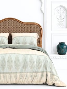 the White Moss - Green Vintage Buta Pure Cotton 170TC Bedsheet with 2 Pillow Covers (King)