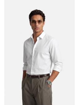 Snitch - White Solid Full Sleeves Slim Formal Shirt for Men