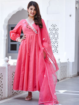 Urbanstree - Dhruvi Suit Set (Set of 3)