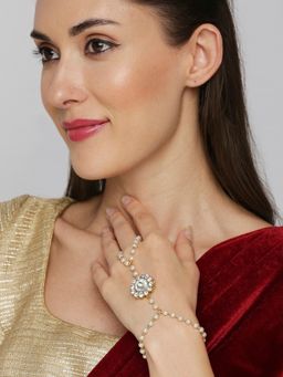 OOMPH - Jewellery Gold Tone Floral Kundan Pearls Hathphool Bracelet with Ring