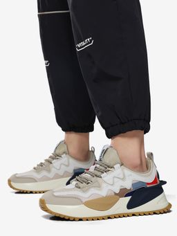 NICKRON - Men Nomad Sandstone Sneakers