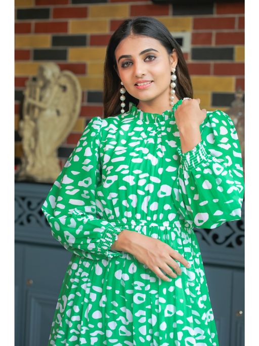 ombre green prom dress Buy Parrot Green Tissue Suit Set for Women Online – Ambraee main image 0