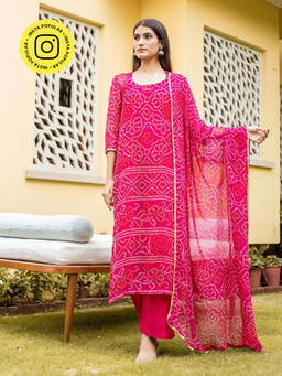Gulabo Jaipur - Pink Naaz Straight Kurta With Inner, Pant And Dupatta (Set Of 4)