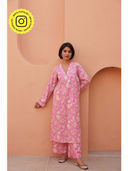 Pink color option, Currently selected