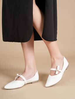 Drop Bold - White Pointed Toe Ballerinas with Bows for Women