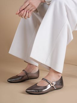 Drop Bold - Grey Textured Pointed Toe Ballerinas with Buckle Detail for Women