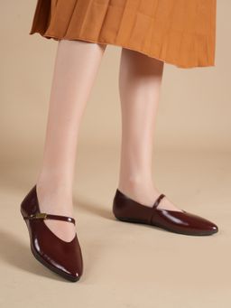 Drop Bold - Maroon Textured Pointed Toe Ballerinas with Buckle Detail for Women