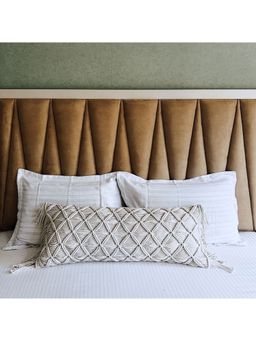 Casa Luna Decor - Raya Macrame Long Lumbar