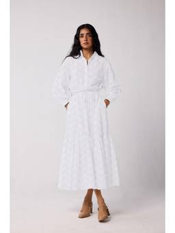 Reistor - Embroidered Flowy Midi Tiered Dress In White