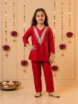 Tiny Kingdom - Red Tissue Three Fourth Sleeves Embellished/Sequined Kurta With Pant