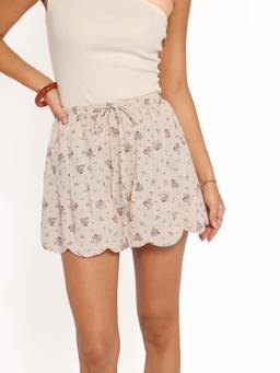 Petal & Pup - Jean Scallop Off White Floral Shorts