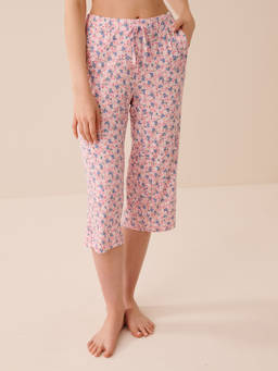 La Vie En Rose - Pink Bloom and Berry Print Soft Jersey Capri
