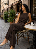 Brown color option