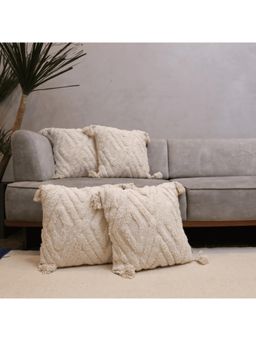 LUSHLYF - Modern Chevron Tufted Cushion Cover - off White (Pack of 4)