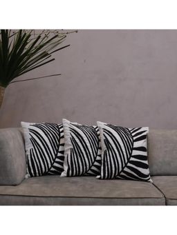 LUSHLYF - Tropical Palm Tufted Cushion Cover - Black (Pack of 3)