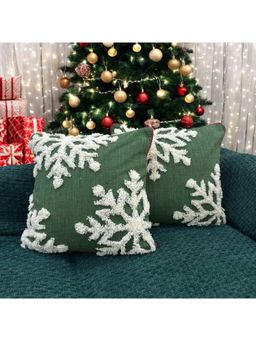 LUSHLYF - Evergreen Snowflake Tufted Cushion Cover - Green (Pack of 2)