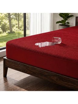 OYO BABY - Ultra Soft Breathable Cotton Feel Waterproof Mattress protector - Maroon (Single)