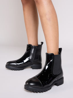 Twenty Dresses by Nykaa Fashion - Black Patent Leather Textured Low Ankle Boots