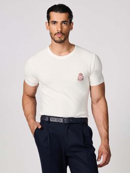 S&N by Shantnu Nikhil - Men White Solid T-Shirt