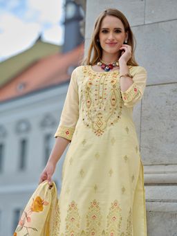 MOJILAA - Women's Cream Chanderi Silk Kurta With Pant & Dupatta (Set of 3)