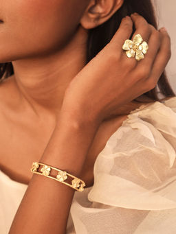 Pipa Bella by Nykaa Fashion - Statement Floral Bracelet and Ring Set