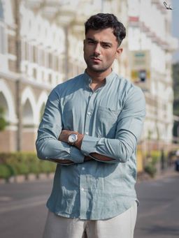 Suta - Men Solid Blue Smart Casual Cotton Shirt