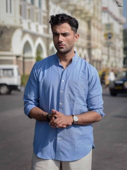 Suta - Men Solid Blue Smart Casual Cotton Shirt