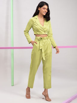 Twenty Dresses by Nykaa Fashion - Green Solid Collared Blazer and Trouser Co-Ord (Set of 2)