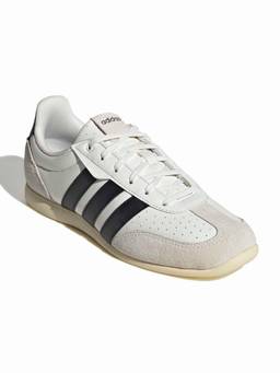 adidas - Women BARREDA LO White Casual Sneakers