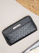 Black color option, Sold out, Currently selected