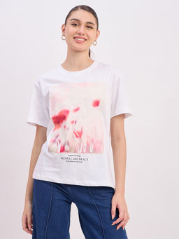 Madame - White Floral Graphic T-Shirt