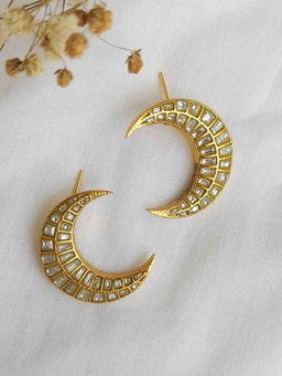 Amreli Jaipur - White Pachi Kundan Earrings