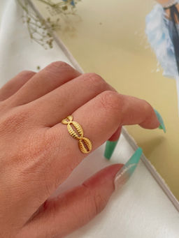 ISHKAARA - Gold Knot Ring