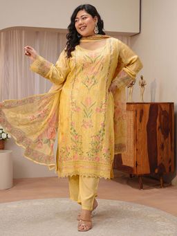 Extra love by Libas - Plus Size Yellow Floral Embroidered Schiffli Kurta With Palazzo & Dupatta