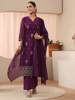 Libas - Purple Ethnic Motif Zari Embroidered Straight Kurta With Pant & Dupatta