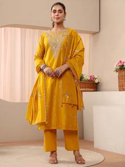 Libas - Mustard Floral Embroidered Straight Kurta With Pant & Dupatta