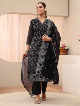 Libas - Black Floral Thread Work Embroidered Straight Kurta With Pant & Dupatta