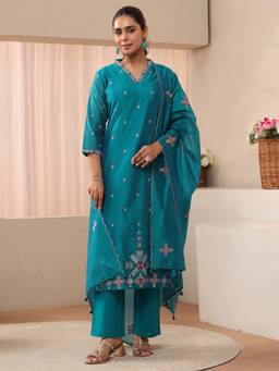 Libas - Blue Geometric Embroidered Straight Kurta With Pant & Dupatta