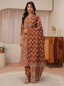 Libas - Rust Floral Printed Panelled Straight Kurta With Pant & Dupatta