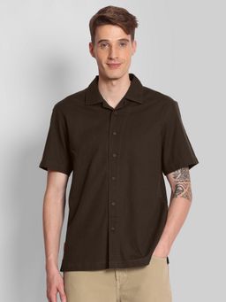 Bene Kleed - Relaxed Fit Half Sleeve Solid Linen Resort Casual Brown Shirt