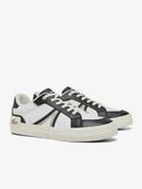 Black color option, Sold out, Currently selected