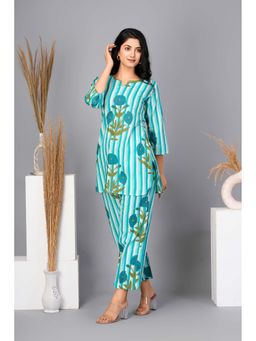 KAFTANIZE - Sky Blue Botanical Printed Cotton Kurti with Pant (Set of 2)